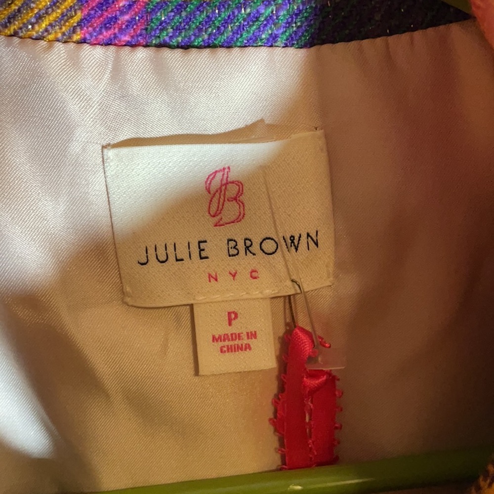 Julie Brown cape (sz small) - Picture 3 of 9